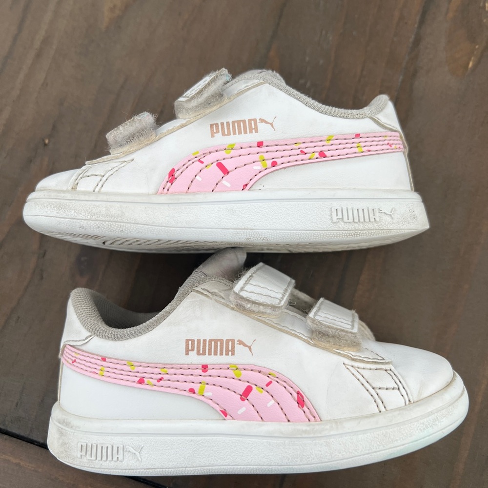 Puma Kids White and Pink Sneakers